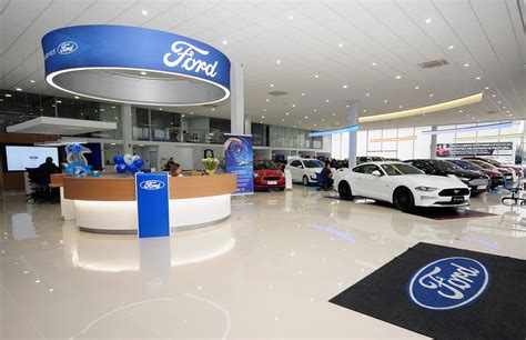 Decar Spa Concessionaria Ford .